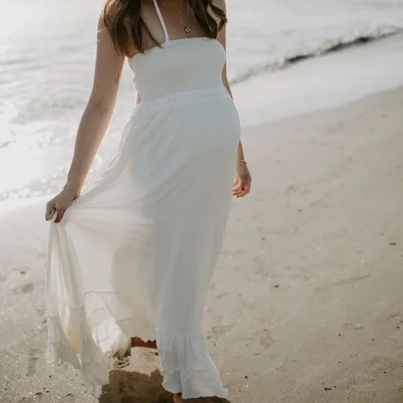 Pinkblush | Dresses | Pinkblush Maternity Maxi Halter Dress | Poshmark Pinkblush | Dresses | Pinkblush Maternity Maxi Halter Dress | Poshmark